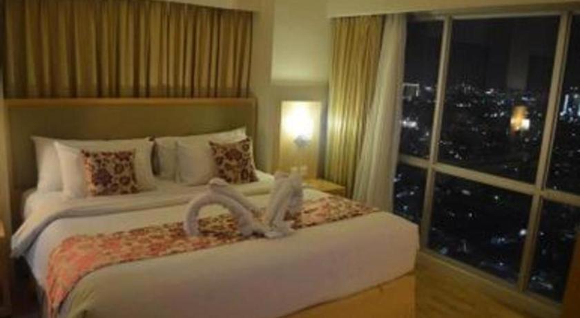 Hotel Horison Ultima Semarang Esterno foto