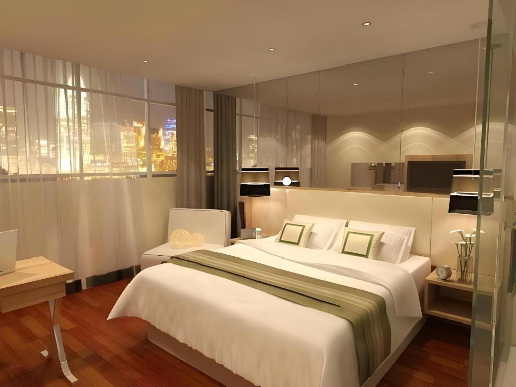 Hotel Horison Ultima Semarang Esterno foto